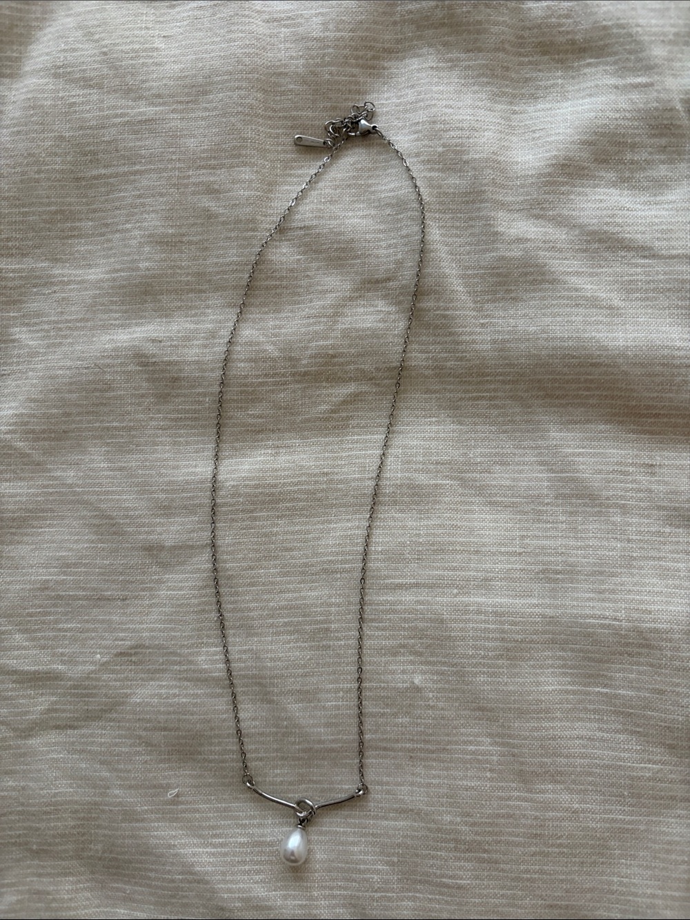 Delicate Silver Pearl Drop Necklace - White Pearl